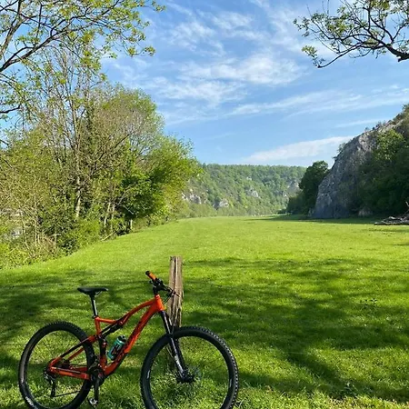 Sechoir_28 Δωμάτια σε οικογενειακή κατοικία Hastiere-par-dela